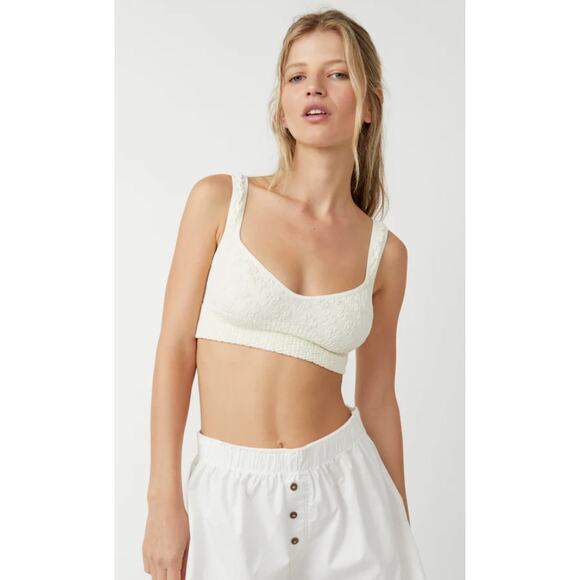 Free People cream textured just like that Bralette - Picture 1 of 3